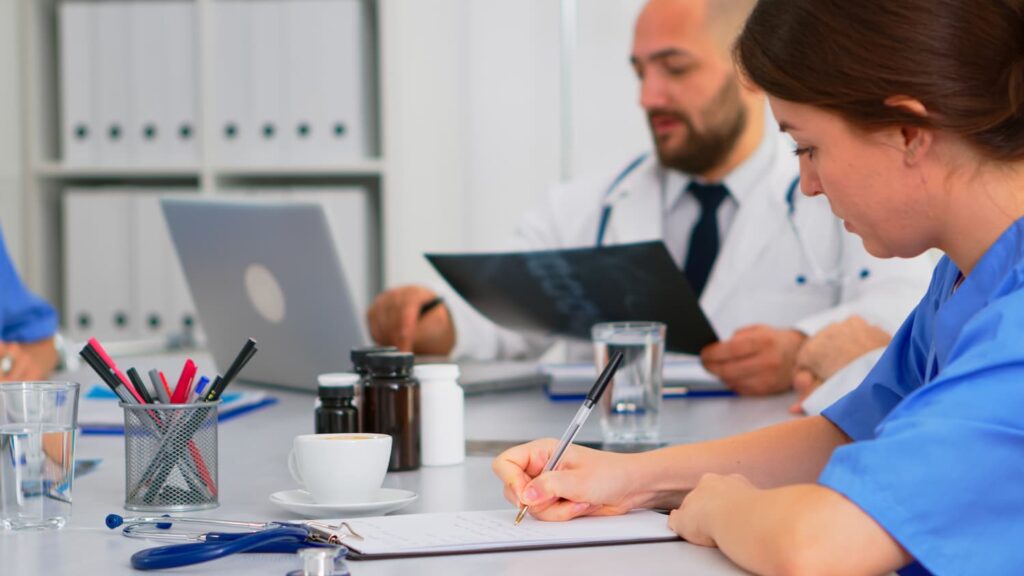 Consultoria Contábil Para Médicos - Contabilidade na Bahia | Grupo Orcoma